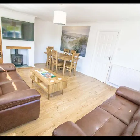 Bancroft - Camber Sands, East Sussex - Hot Tub, Parking For 6 Cars, Dog Friendly Exterior photo