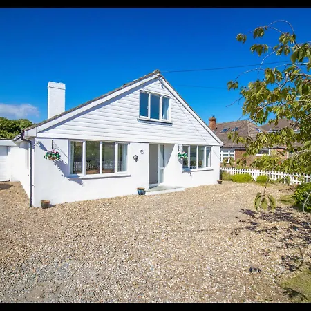 Bancroft - Camber Sands, East Sussex - Hot Tub, Parking For 6 Cars, Dog Friendly Exterior photo