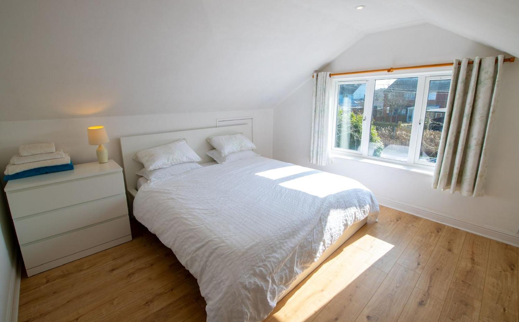 Vakantiehuis Bancroft - Sands, East Sussex - Hot Tub, Parking For 6 Cars, Dog Friendly *