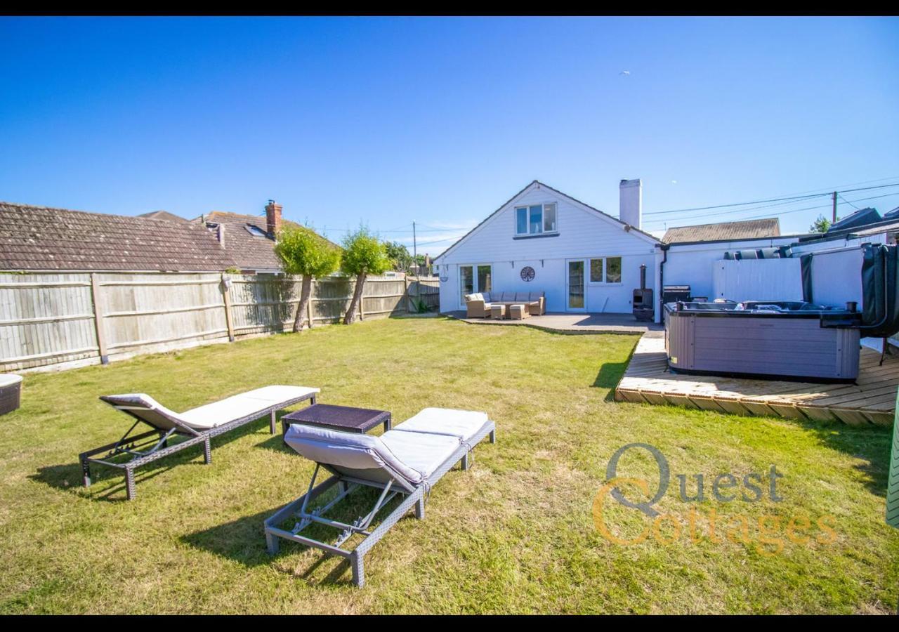 Bancroft - Sands, East Sussex - Hot Tub, Parking For 6 Cars, Dog Friendly *